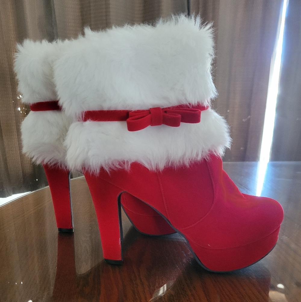 Red and White Heeled Boots with Faux Fur Trim